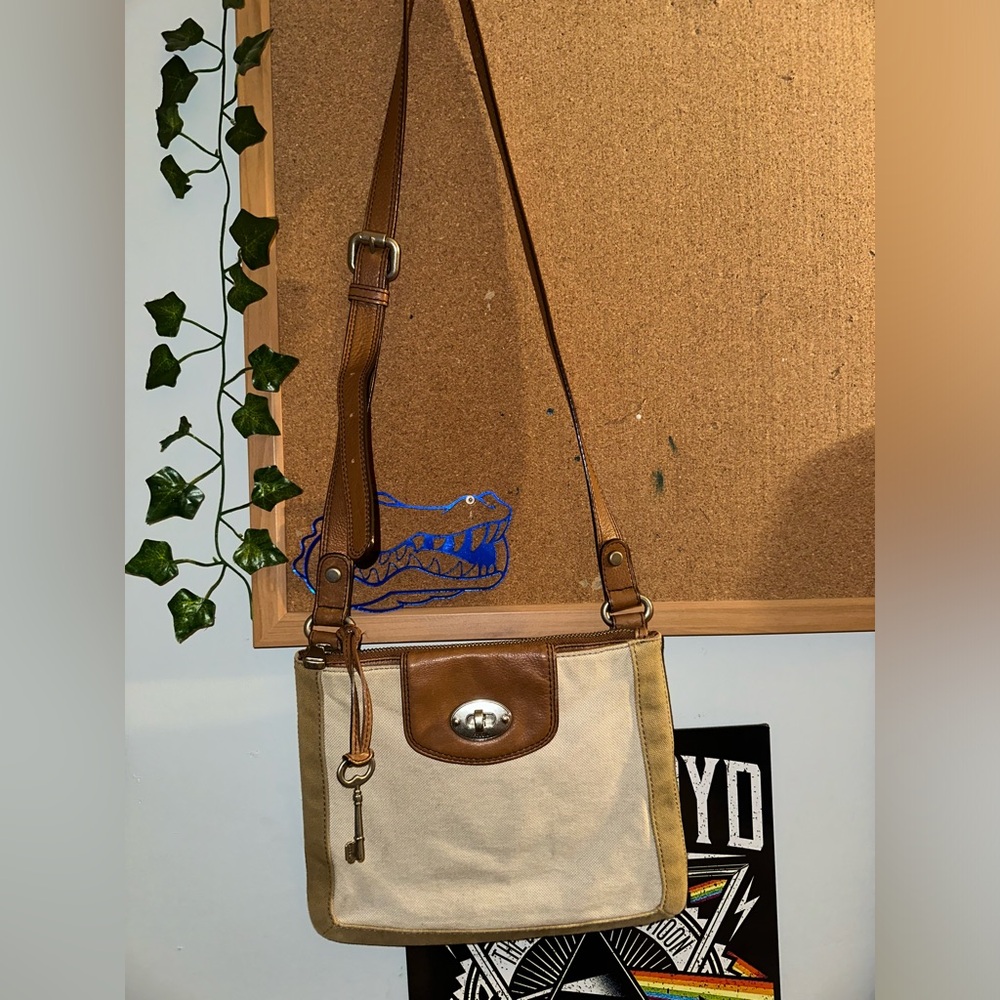 Vintage fossil saddle bag